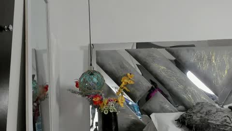 Mommy Isa online show from April 2, 6:00 am