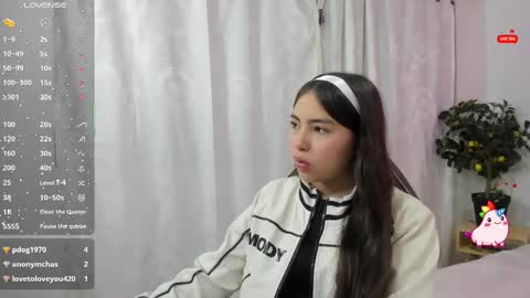 Snapshot of isabela_tay chatting on November 11, 11:32 am ISABELA online show from November 11, 11:32 am