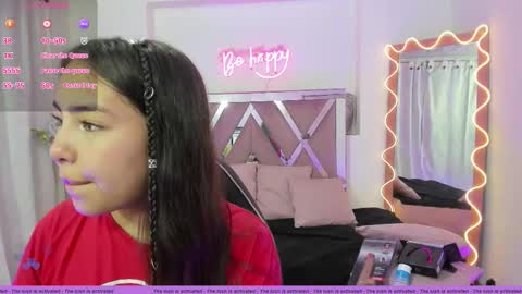 Snapshot of isabela_tay chatting on November 15, 11:40 am ISABELA online show from November 15, 11:40 am