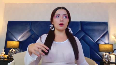 IsabelaCampbell online show from April 13, 6:57 pm