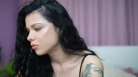  Isabel  online show from November 26, 9:38 pm