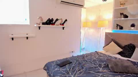 IsabelKiss online show from June 27, 6:07 am