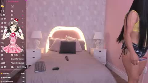 Snapshot of isabella__milf chatting on June 23, 7:12 pm isabella__milf online show from June 23, 7:12 pm