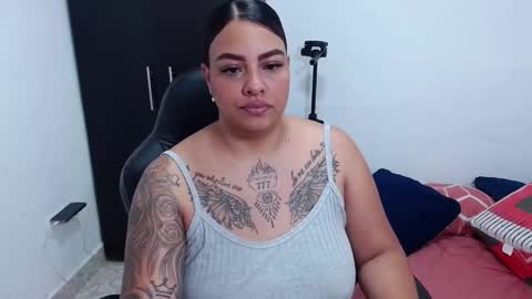  estefania online show from January 11, 11:56 am