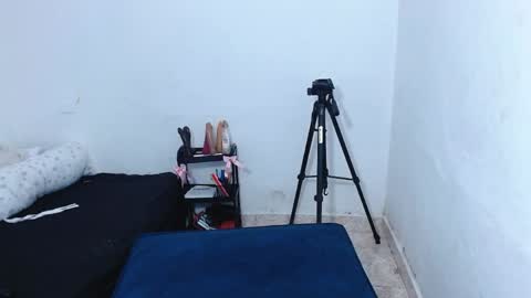  estefania online show from April 7, 9:21 am