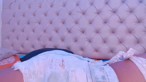 isabella_jazz online show from December 9, 10:52 pm