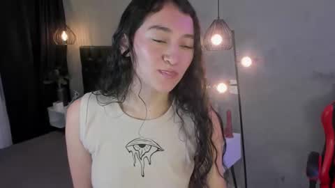 Isabella Nowa online show from March 27, 11:32 am