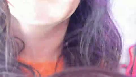 Isabella Nowa online show from April 18, 11:25 am