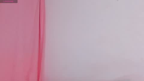 Snapshot of isabella_sex18 chatting on December 13, 2:43 am isabella online show from December 13, 2:43 am