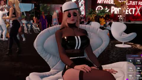 Snapshot of isabella_sunn chatting on November 20, 1:17 am isabella_sunn online show from November 20, 1:17 am