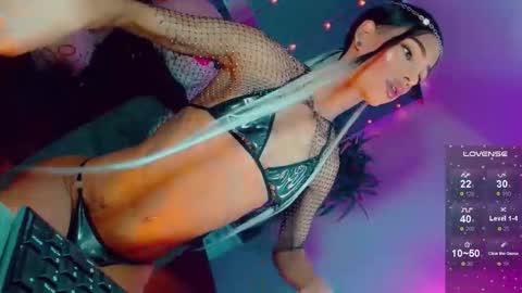 isabellagirs online show from March 16, 9:35 am