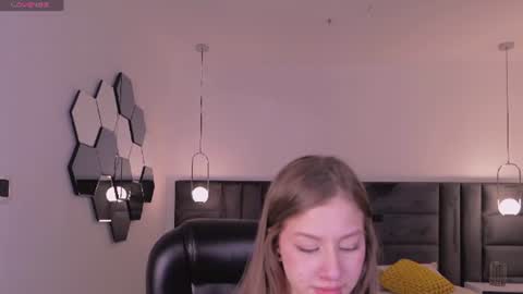 Snapshot of isabellamoretti1 chatting on July 19, 5:22 am Isabella Moretti online show from July 19, 5:22 am