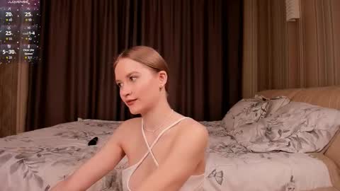 Bella online show from September 23, 4:04 am