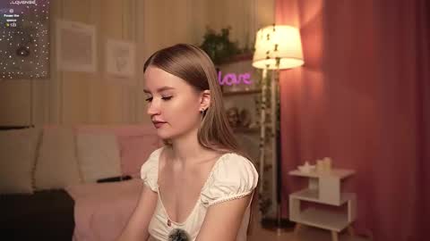 Bella online show from September 27, 5:01 am