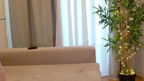 Snapshot of isabellauribe chatting on June 11, 2:37 pm isabellauribe online show from June 11, 2:37 pm