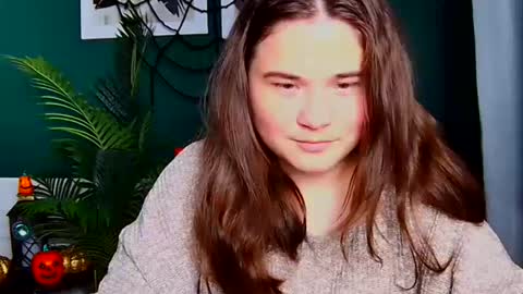 Snapshot of isabellcharm chatting on November 1, 4:31 pm Isabell online show from November 1, 4:31 pm