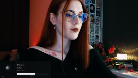 Snapshot of isabelle_stern chatting on September 11, 7:14 pm Madame Isabelle online show from September 11, 7:14 pm