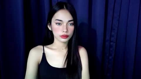 Snapshot of isabelle_willis chatting on November 13, 2:49 pm Isabelle online show from November 13, 2:49 pm