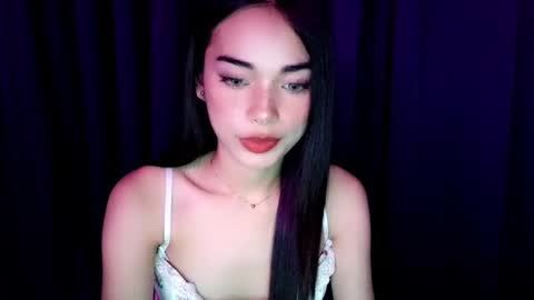 Snapshot of isabelle_willis chatting on November 21, 7:07 am Isabelle online show from November 21, 7:07 am