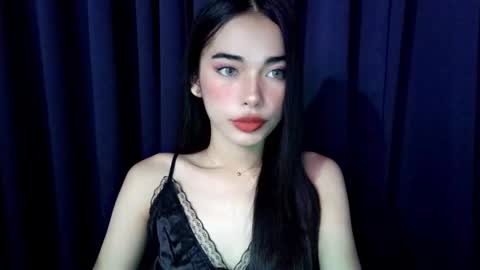 Snapshot of isabelle_willis chatting on November 29, 10:51 am Isabelle online show from November 29, 10:51 am