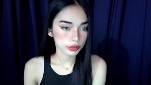 Snapshot of isabelle_willis chatting on December 2, 6:41 am Isabelle online show from December 2, 6:41 am