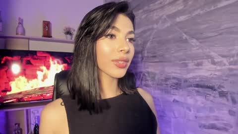 Snapshot of isabellefoxx chatting on December 4, 5:27 am Isa online show from December 4, 5:27 am