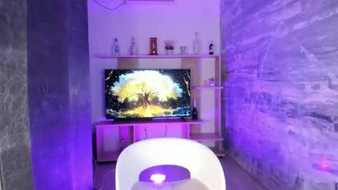 Snapshot of isabellefoxx chatting on February 20, 4:46 pm Isa online show from February 20, 4:46 pm