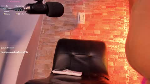 Snapshot of isabelsexysmile_ chatting on January 31, 8:01 pm Isabel M online show from January 31, 8:01 pm