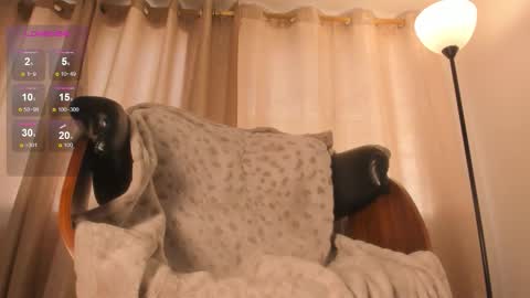 Snapshot of isabelsexysmile_ chatting on September 22, 7:49 pm Isabel M online show from September 22, 7:49 pm