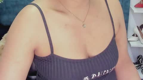Isabel online show from June 2, 1:13 pm