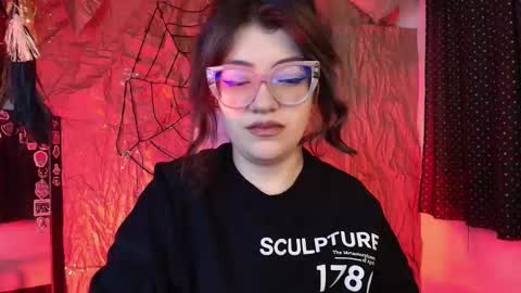 Isabella Ferrer online show from October 13, 9:20 am