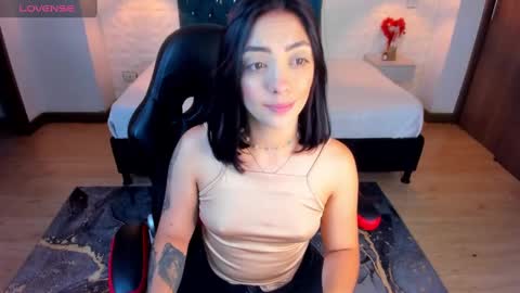 Snapshot of isarogers_dl chatting on March 8, 11:05 am isabel online show from March 8, 11:05 am