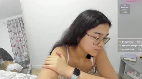 Isa Suarez online show from April 15, 8:09 pm