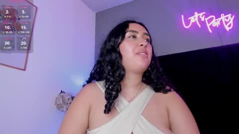 Snapshot of isaxcurves chatting on June 5, 9:20 pm Isabela Isa for lovers online show from June 5, 9:20 pm