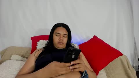 Snapshot of isbelljhs chatting on February 19, 2:40 am Lumi bellx online show from February 19, 2:40 am