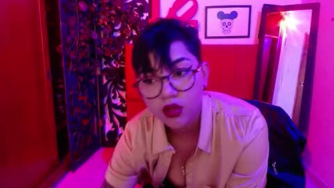isabela online show from January 13, 2:28 am
