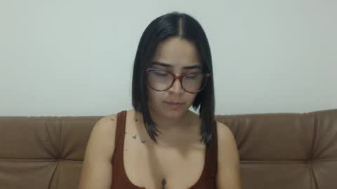 Emma online show from October 2, 2:07 am