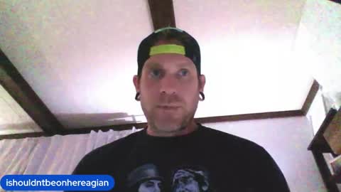 Snapshot of ishouldntbeonhereagain chatting on April 18, 7:45 am Daddy Master Master Daddy online show from April 18, 7:45 am