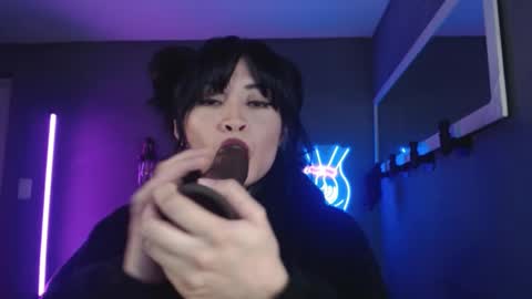 Snapshot of isis_diosa chatting on January 14, 11:20 am Ana Maria online show from January 14, 11:20 am