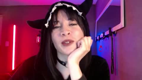 Snapshot of isis_diosa chatting on September 15, 10:04 am Ana Maria online show from September 15, 10:04 am