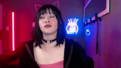 Snapshot of isis_diosa chatting on October 2, 9:05 am Ana Maria online show from October 2, 9:05 am