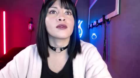 Snapshot of isis_diosa chatting on October 6, 7:06 am Ana Maria online show from October 6, 7:06 am