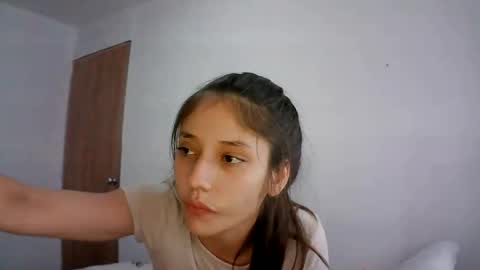 Alaya online show from January 11, 8:54 pm