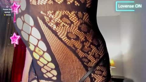 isis_shine online show from April 6, 12:28 pm