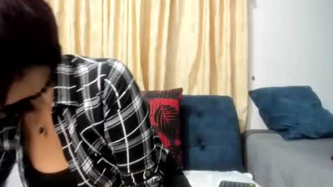 Snapshot of isisblakee chatting on July 30, 7:02 pm Isis online show from July 30, 7:02 pm