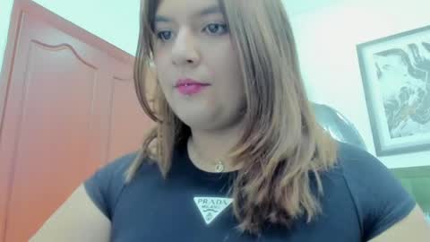 isla_bellamy online show from May 5, 10:51 pm