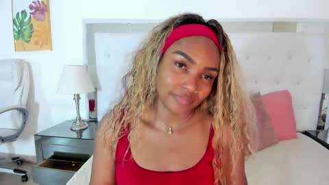 Vanessa online show from May 13, 11:40 am