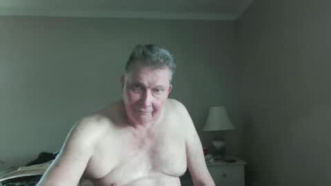 island625103 online show from May 30, 9:56 pm