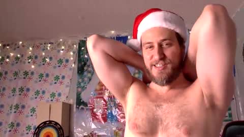 IslandDudeHawaii online show from December 18, 12:27 am