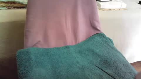 Snapshot of islandforfun chatting on February 10, 6:56 pm islandforfun online show from February 10, 6:56 pm